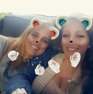 Meet your Posher, Crystal